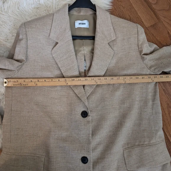 Interior The Jareth Coat In Sable 2 - Picture 11 of 11